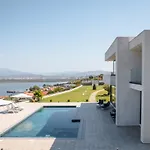The Panoramic By Pikhost Široka