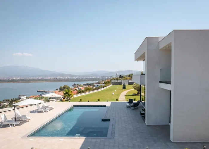 The Panoramic By Pikhost Široka