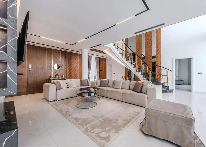 The Panoramic By Pikhost