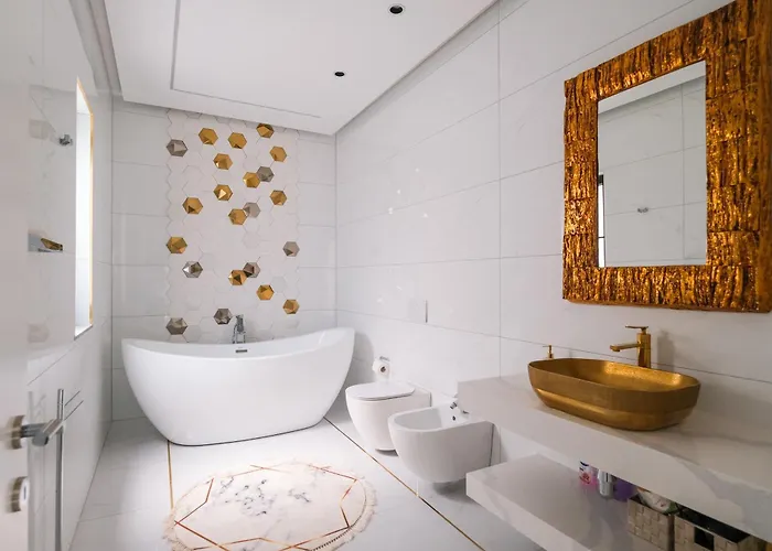 The Panoramic By Pikhost *